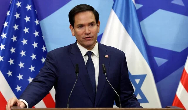 El secretario de Estado de Estados Unidos, Marco Rubio, habla durante una conferencia de prensa en Jerusalén el 16 de febrero de 2025. (Evelyn Hockstein/ POOL/ AFP)