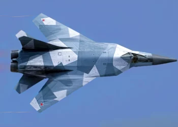 El MiG-41 ruso: promesas de velocidad hipersónica y armas láser