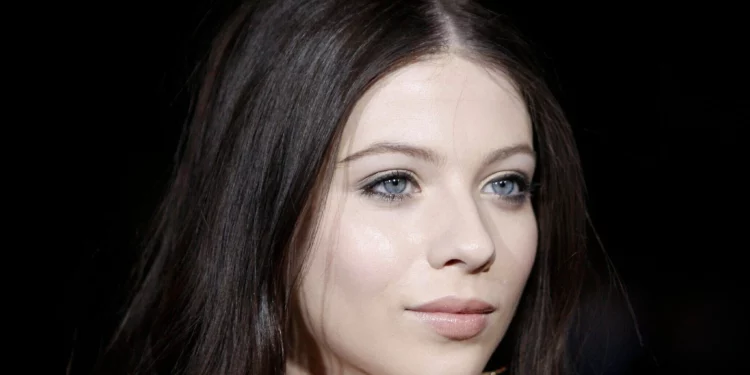 Familia de Michelle Trachtenberg rechaza autopsia por motivos religiosos