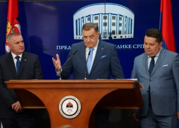Bosnia pide a Israel arrestar a Dodik por violar orden constitucional