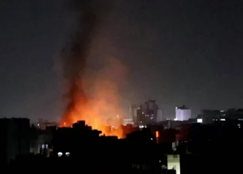 EE. UU. golpea 800 objetivos hutíes en Yemen desde marzo