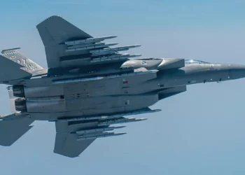 El F-15EX desafía el sigilo con una doctrina de fuego masivo