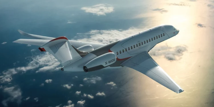 Dassault presiona para que el Falcon 10X reemplace al E-3F