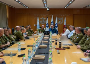 Israel advierte que impedirá a Irán obtener armas nucleares