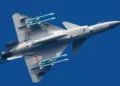 China desafía a Vietnam con J-10 con misiles PL-12