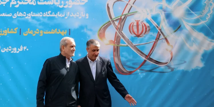 Irán advierte con cortar vínculos con el OIEA ante amenazas de EE. UU.