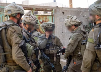 Soldados de las FDI operan en Rafah, en el sur de la Franja de Gaza, el 12 de abril de 2025 (crédito: UNIDAD DEL PORTAVOZ DE LAS FDI)