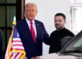Ucrania y EE. UU. firman acuerdo minero que compromete a la administración Trump con Kiev