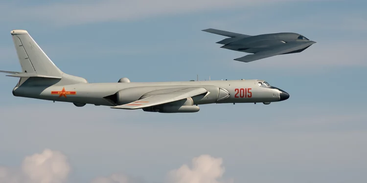 B-2 y H-6 se mueven y encienden el Indo-Pacífico