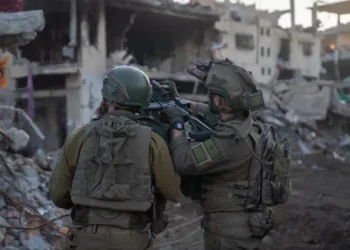 Soldados combatientes en Gaza