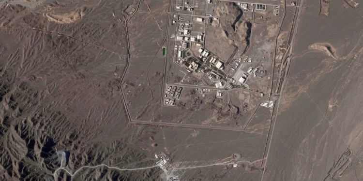 Esta foto satelital de Planet Labs PBC muestra el sitio nuclear de Natanz, Irán, el 14 de abril de 2023. (Planet Labs PBC vía AP)