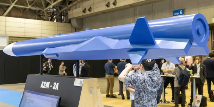 Japón arma sus F-2 con el misil antibuque ASM-3A
