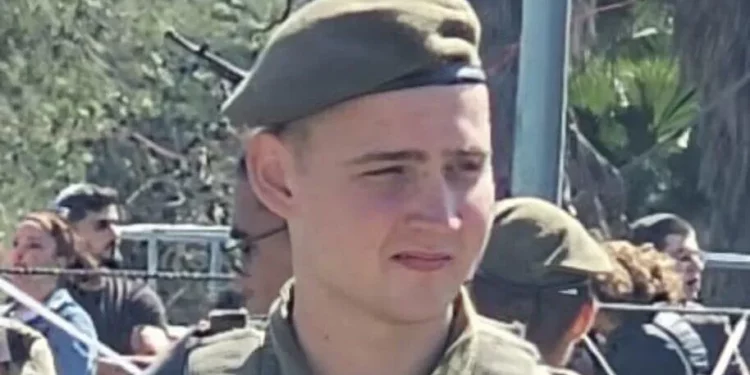 Soldado israelí muere en combates en el sur de Gaza