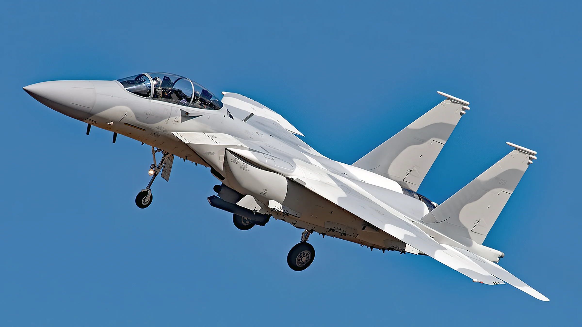 El F-15 Eagle aún reina en los cielos a 3,000 km/h