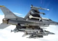 Türkiye fortalece los F-16V con misiles AMRAAM y Sidewinder