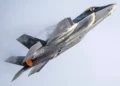 F-35 tuvo que maniobrar para evadir misiles tierra-aire hutíes