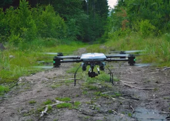 AgentFly presenta el dron Gorgon X8 para logística táctica en IDET 2025
