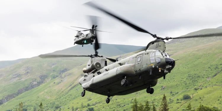 Boeing inicia producción de Chinooks H-47ER para la RAF