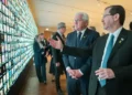 Presidentes israelí y alemán visitan biblioteca y honran a víctimas del 7/10