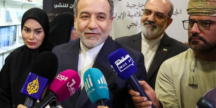 Irán dice que el enriquecimiento nuclear es “no negociable”