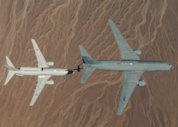 Boeing reanuda entregas de KC-46 tras reparar grietas en aviones