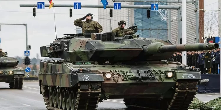 Alemania despliega tanques Leopard 2 para reforzar a la OTAN
