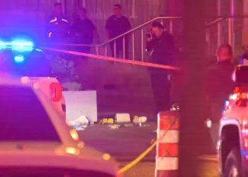 Dos empleados de embajada israelí asesinados a tiros fuera de museo judío
