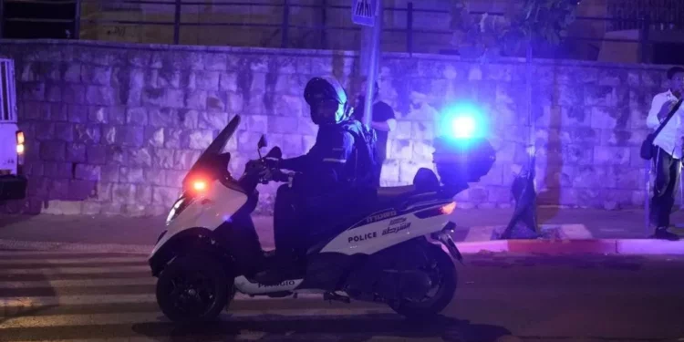 Oficial herido en ataque de apuñalamiento en Jerusalén