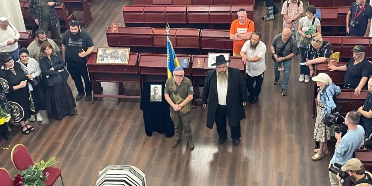 Rabino de Kiev impulsa protocolo contra cremación de soldados judíos