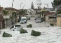 Fuertes lluvias cierran carreteras clave en el sur de Israel