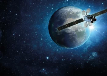 IAI propone adquirir Spacecom mediante acuerdo de deuda