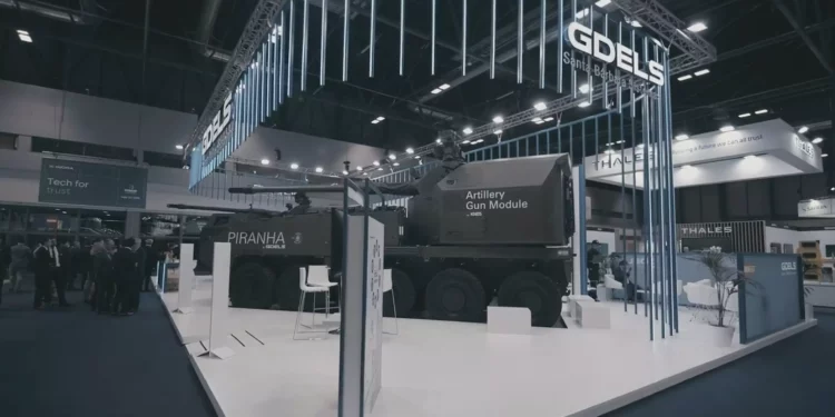 GDELS exhibe el PIRANHA AAC 10×10 en FEINDEF 2025