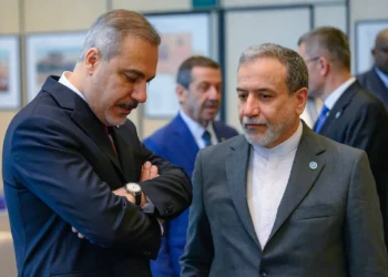57 países musulmanes condenan la “agresión” israelí contra Irán