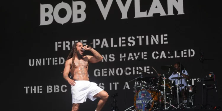 El Reino Unido condena los cánticos de “muerte a las FDI” en el festival de Glastonbury
