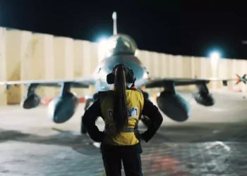 La Fuerza Aérea israelí destruye 35 lanzadores de misiles en Irán