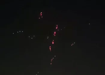 Los medios estatales de Irán dicen que se activaron defensas antimisiles en Teherán
