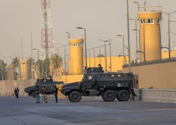EE. UU. evacua al personal de la embajada en Irak