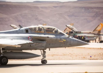 Un Eurofighter británico recorre la pista durante el ejercicio de Bandera Azul de la Fuerza Aérea israelí en octubre de 2021. (Fuerzas de Defensa de Israel)