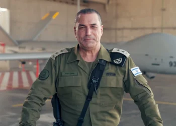 El jefe de las FDI dice que los israelíes deben prepararse para una “campaña prolongada” contra Irán
