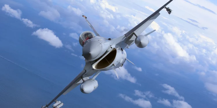 Los últimos Fighting Falcon holandeses se dirigen a Ucrania