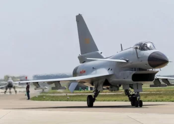 Indonesia considera adquirir 42 cazas J-10 ante demoras con el F-15EX