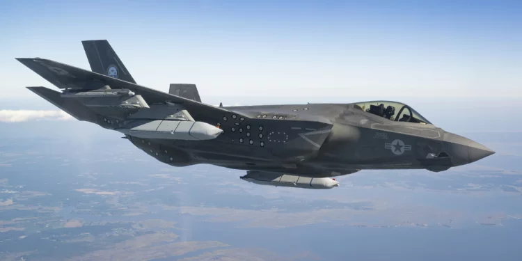 La guerra antisuperficie da un salto: Lockheed potencia el LRASM para cegar sensores