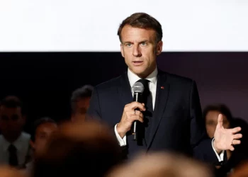 Macron: la diplomacia “es la única manera” de evitar que Irán obtenga armas nucleares
