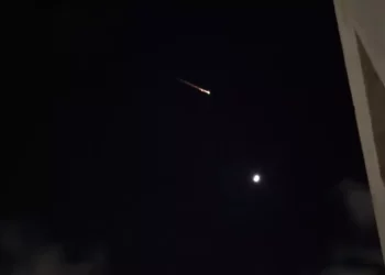 Israel intercepta misil balístico hutí lanzado desde Yemen