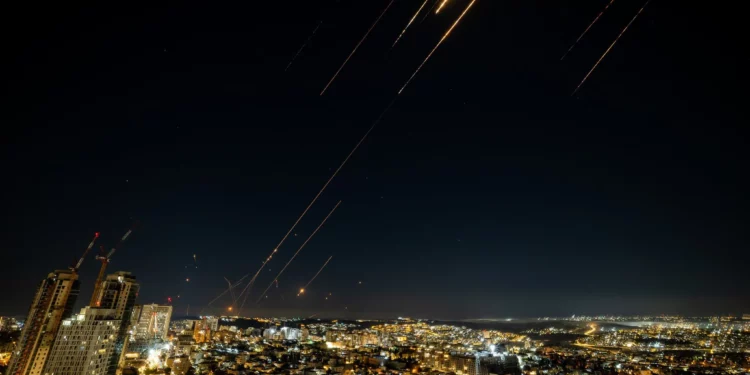 Contrariamente a los informes: no hubo misiles impactados en Jerusalén