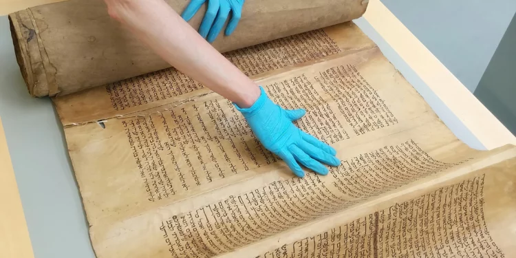 Nuevo algoritmo analiza las autorías de los textos bíblicos