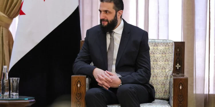 Ahmed al-Sharaa promete justicia tras atentado en iglesia de Damasco