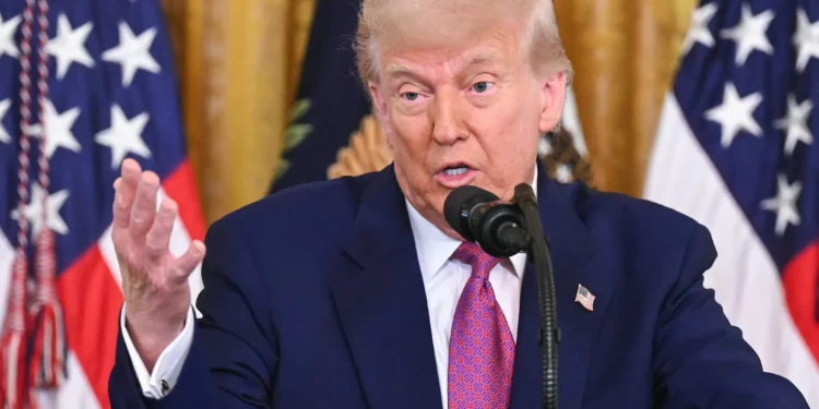 Trump dice que le dio a Irán un ultimátum de 60 días: “Hoy es el día 61”