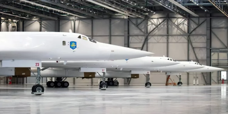 ¿Por qué Ucrania no atacó a los Tu-160 en los bombardeos con drones a la base aérea de Belaya?