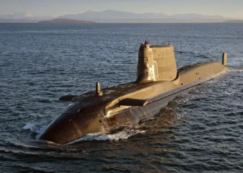 El Reino Unido ampliará sus fuerzas navales con 12 nuevos submarinos de ataque nuclear